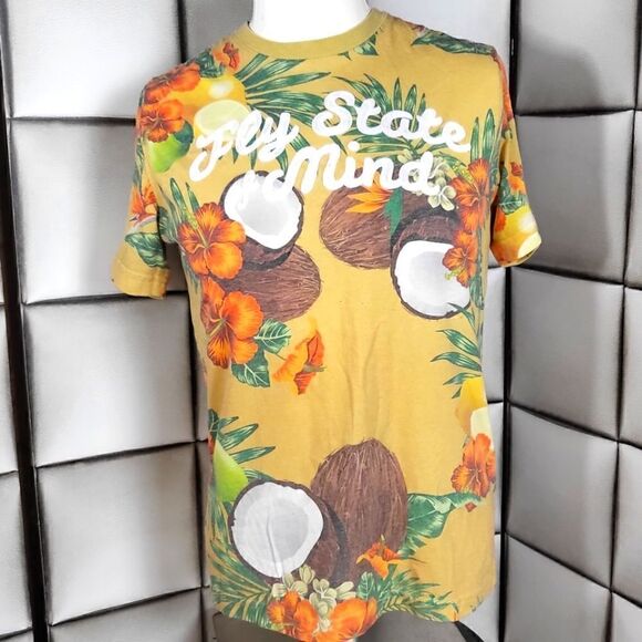 Born Fly tshirt   - Picture 1 of 6
